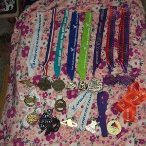 Bundle of Cheer Medals